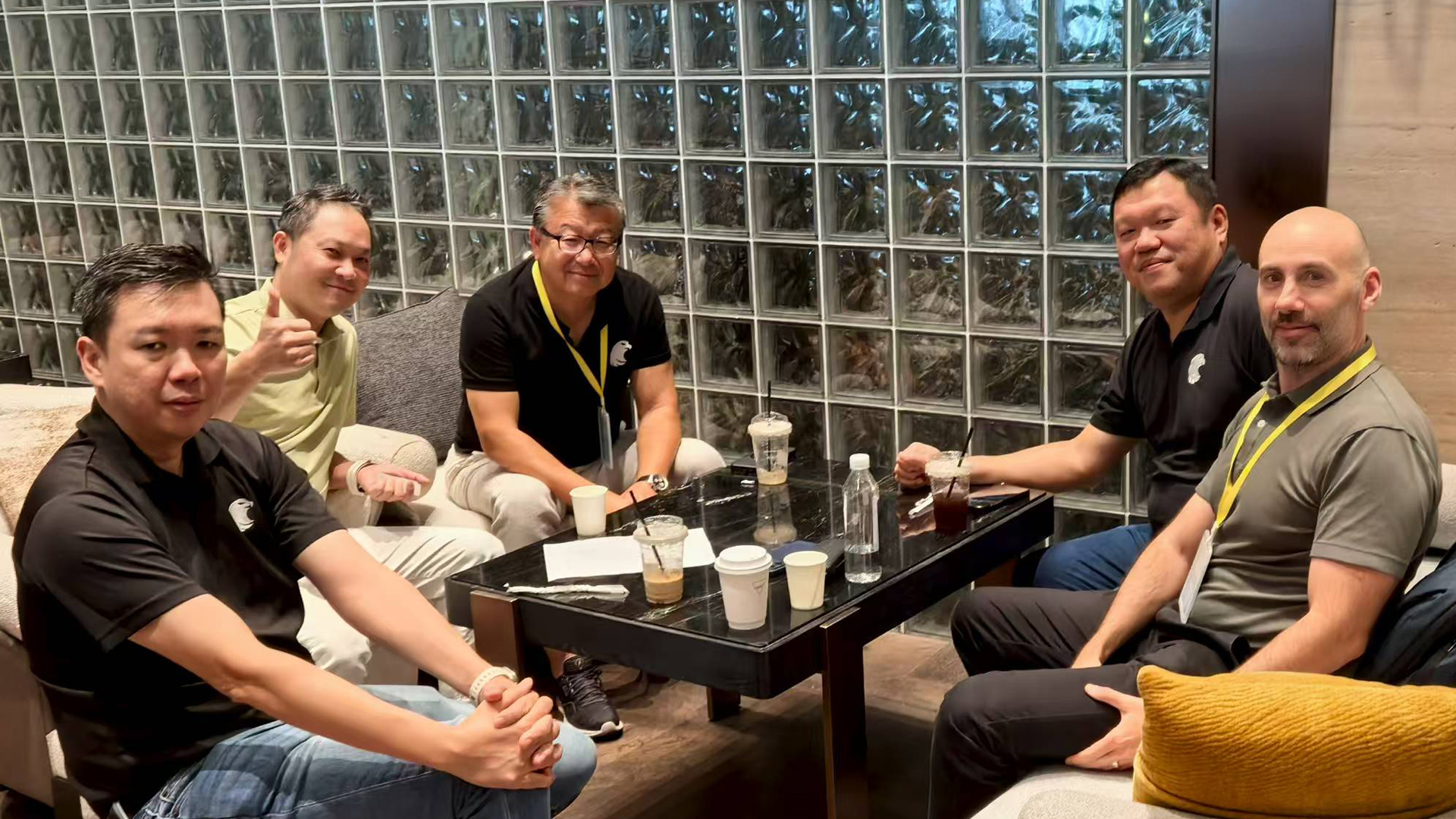 01压缩.jpg 01压缩.jpg